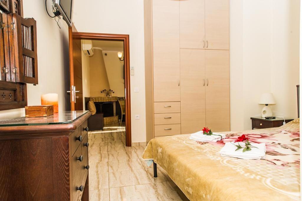 Cozy Flats In An Olive Grove By The Sandy Beach Kánalos Екстериор снимка
