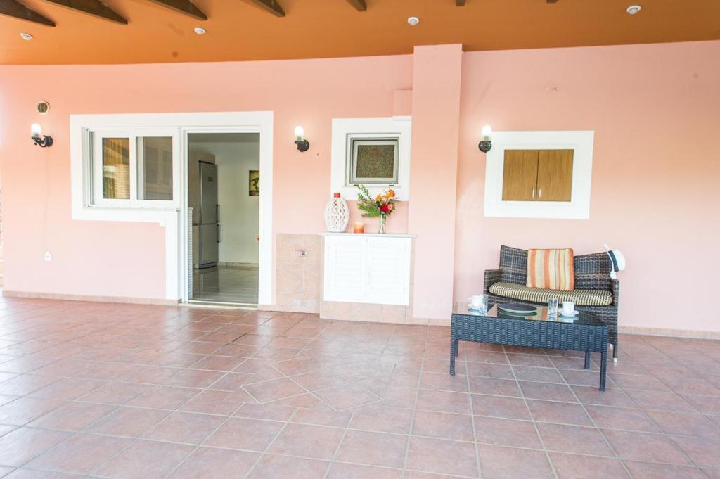 Cozy Flats In An Olive Grove By The Sandy Beach Kánalos Екстериор снимка
