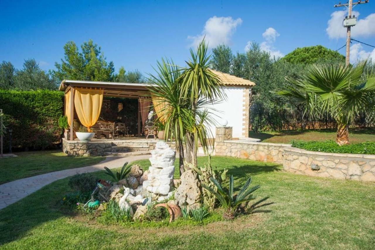 Cozy Flats In An Olive Grove By The Sandy Beach Kánalos Екстериор снимка